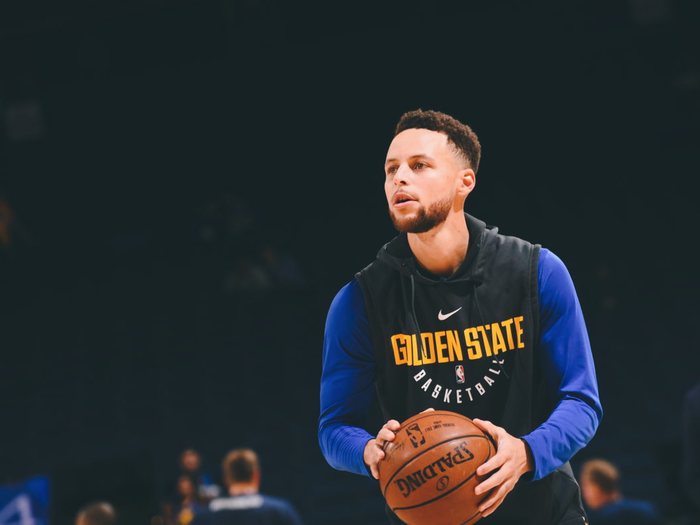 表现是否稳 表现是否稳